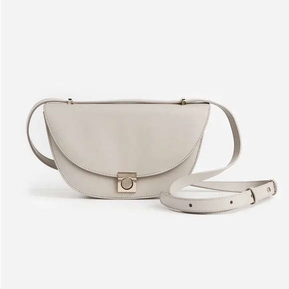 Flattered leather crossbody bag in crème - Picture 4 of 13